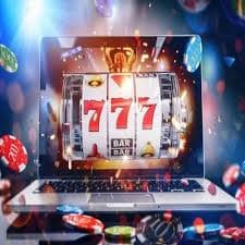 Studio live casino Toto Casino dengan dealer terlatih dan peralatan kamera streaming profesional berkualitas tinggi